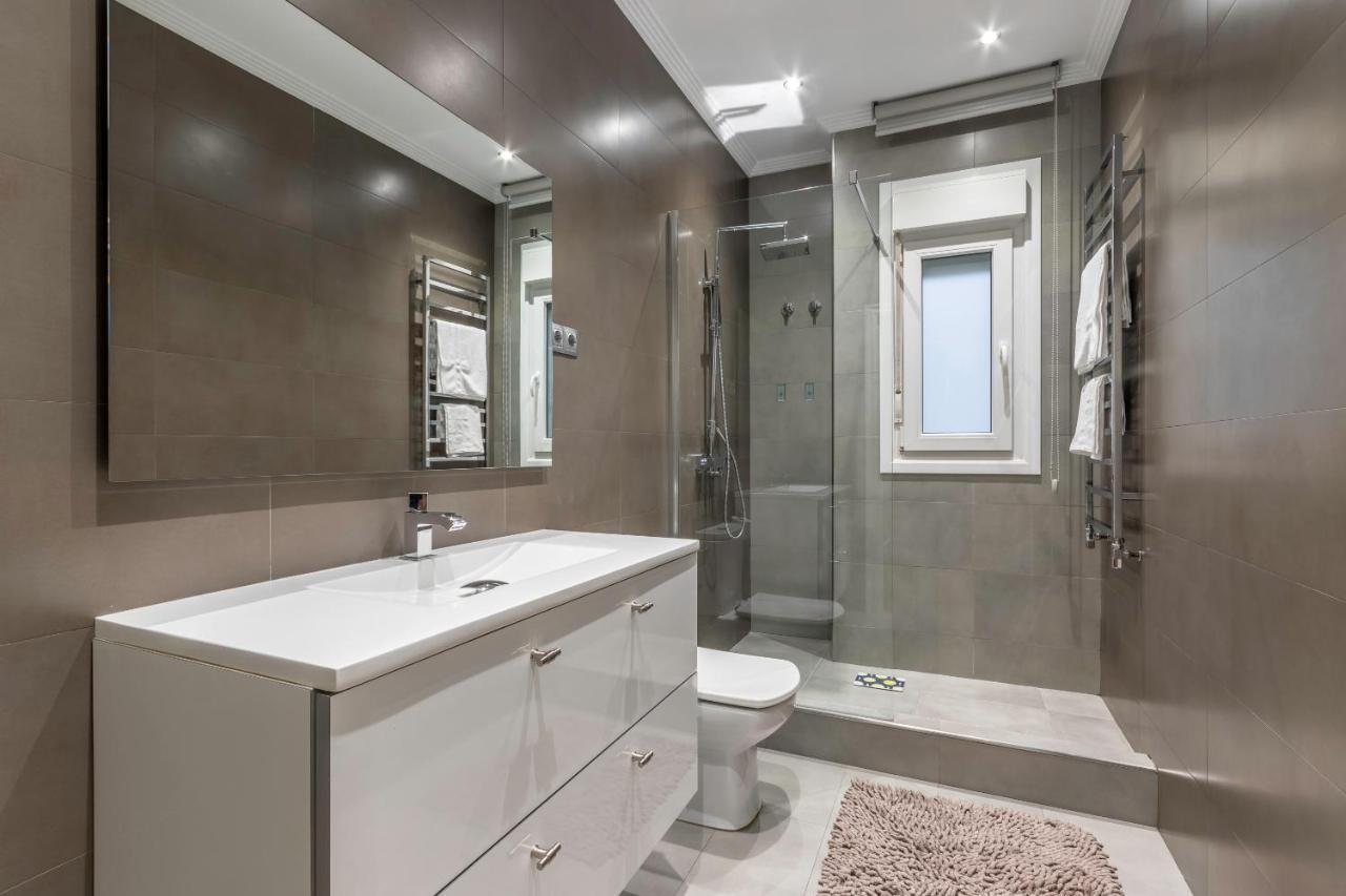 Piso De Diseno Junto Al Casco Viejo Apartment Билбао Екстериор снимка